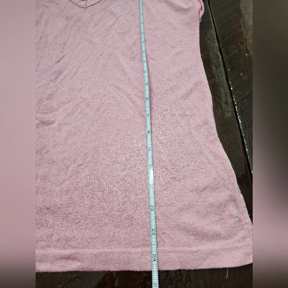👕#010 Loft Vneck thin pink shirt size XS - Picture 2 of 8